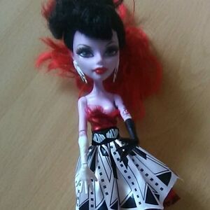 Monster High Operetta Doll with Red and Black Hair2011